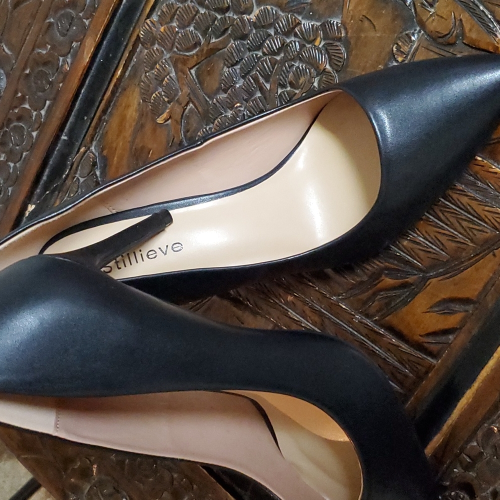 STILLIEVE 3.5" Heels - Picture 2 of 6